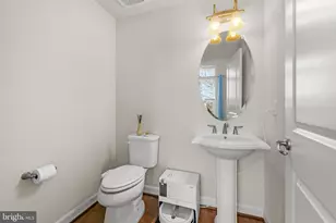 8700 Springvale Dr, Lutherville Timonium, MD 21093 - Photo 5