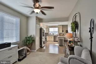 201 Mariners Point Dr, Middle River, MD 21220 - Photo 17