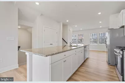 1830 Parham Way, Windsor Mill, MD 21244 - Photo 9