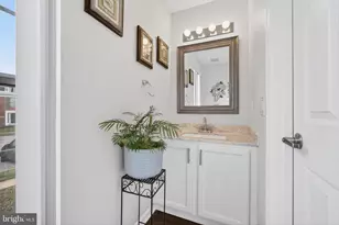 10814 Sherwood Hill Rd, Owings Mills, MD 21117 - Photo 25