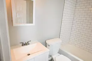 2952 Sollers Point Rd, Dundalk, MD 21222 - Photo 5