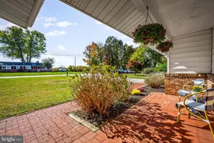 106 Gibbons Blvd, Cockeysville, MD 21030 - Photo 5