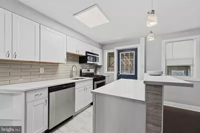 353 Leeanne Road, Essex, MD 21221 - Photo 7