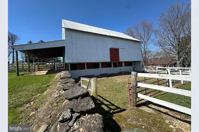 18723 Upper Beckleysville Road, Hampstead, MD 21074 - Photo 5