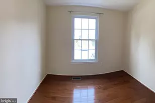 19 Spring Glen Ct, Cockeysville, MD 21030 - Photo 21