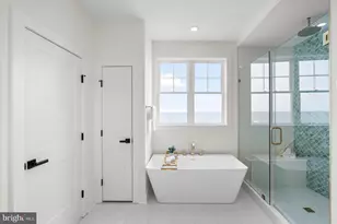 8823 Chesapeake Ave, Sparrows Point, MD 21219 - Photo 47