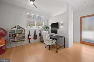 2923 Woodvalley Dr, Baltimore, MD 21208 - Photo 37