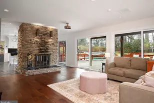 2307 Hidden Glen Dr, Owings Mills, MD 21117 - Photo 11