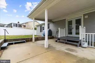 12129 Buttonwood Ln, Baltimore, MD 21220 - Photo 11