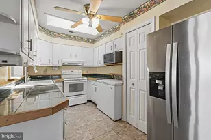 319 N Marlyn Ave, Baltimore, MD 21221 - Photo 7