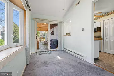 319 N Marlyn Avenue, Baltimore, MD 21221 - Photo 11