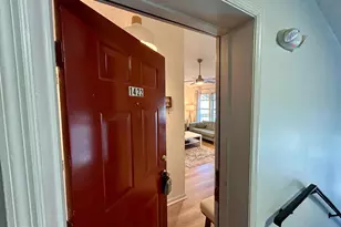 1422 Greenbriar, Baltimore, MD 21208 - Photo 3