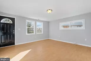 801 Seckel Ct, Halethorpe, MD 21227 - Photo 9