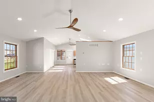 7512 Battle Grove Cir, Baltimore, MD 21222 - Photo 15