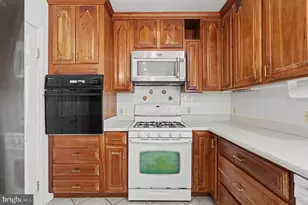 7908 Oakleigh Rd, Baltimore, MD 21234 - Photo 9