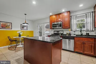 9120 Summer Park Dr, Parkville, MD 21234 - Photo 13