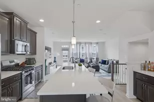 1403 Hudson View Rd, Essex, MD 21221 - Photo 17