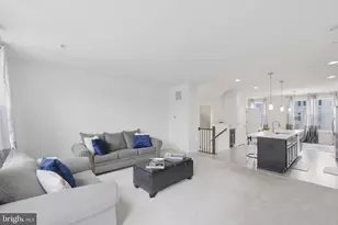 1403 Hudson View Rd, Essex, MD 21221 - Photo 15