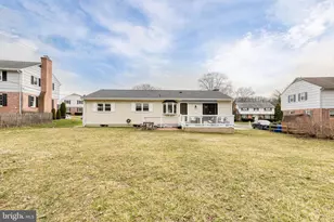 8206 Burnley Rd, Towson, MD 21204 - Photo 37