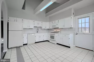 1727 Magnolia Avenue, Baltimore, MD 21227 - Photo 17