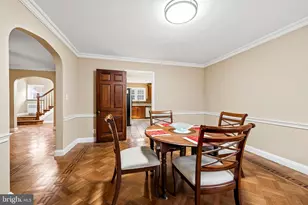 922 Fairway Dr, Towson, MD 21286 - Photo 11