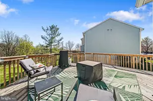 654 Marianne Ln, Catonsville, MD 21228 - Photo 13