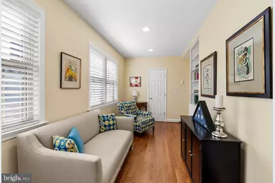 6900 Avondale Road, Baltimore, MD 21212 - Photo 5
