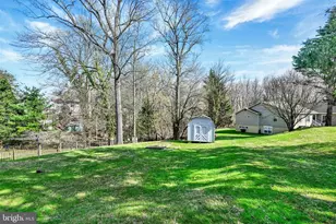 2926 Knoll Acres Dr, Baltimore, MD 21234 - Photo 29