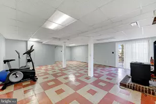 2926 Knoll Acres Dr, Baltimore, MD 21234 - Photo 27