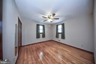 8809 Lakewood Rd, Baltimore, MD 21234 - Photo 15