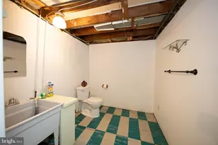 8809 Lakewood Rd, Baltimore, MD 21234 - Photo 25