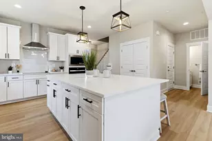 2032 William Ave, Essex, MD 21221 - Photo 9