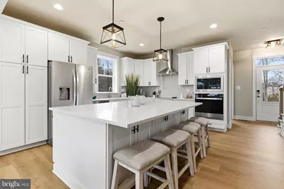 2032 William Avenue, Essex, MD 21221 - Photo 7