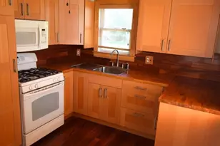 8742 Lackawanna Ave, Parkville, MD 21234 - Photo 5