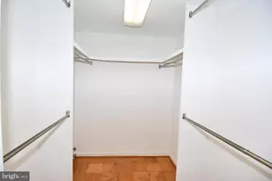 8 Stonehenge Cir, Baltimore, MD 21208 - Photo 21