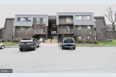 8 Stonehenge Circle #8-7, Baltimore, MD 21208 - Photo 1