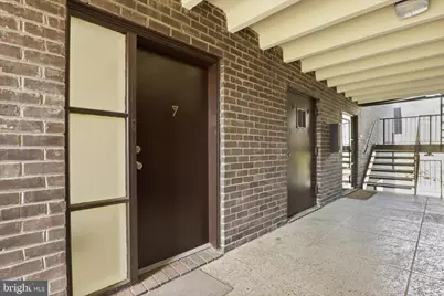 8 Stonehenge Circle #8-7, Baltimore, MD 21208 - Photo 5