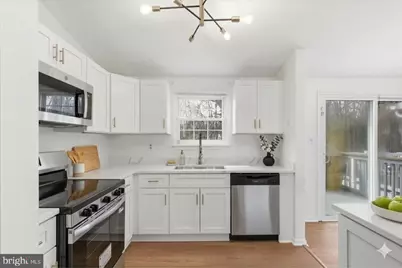 502 Brighton Place, Essex, MD 21221 - Photo 7