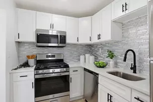 8653 Hoerner Ave, Parkville, MD 21234 - Photo 15