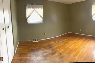 313 Academy Ave, Reisterstown, MD 21136 - Photo 3