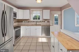 712 Dorchester Rd, Catonsville, MD 21228 - Photo 11