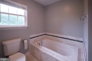 9046 Naygall Rd, Baltimore, MD 21234 - Photo 15
