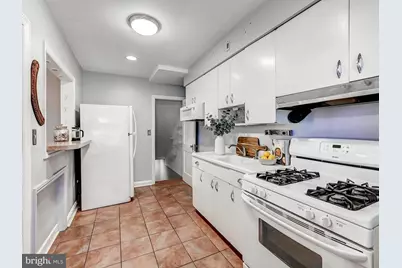 102 Lyndale Avenue, Nottingham, MD 21236 - Photo 13