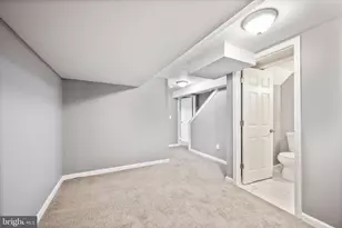 1921 Dineen, Baltimore, MD 21222 - Photo 23