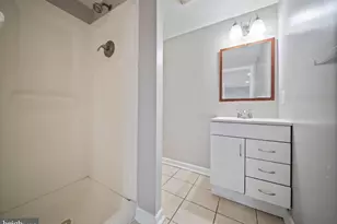 834 N Marlyn Ave, Essex, MD 21221 - Photo 19