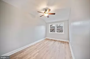 834 N Marlyn Ave, Essex, MD 21221 - Photo 25