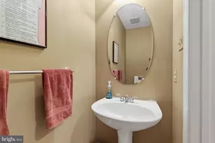 140 Disney Ct, Owings Mills, MD 21117 - Photo 17