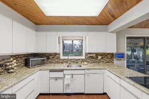 3413 Englemeade Rd, Pikesville, MD 21208 - Photo 15