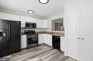 23 Red Jonathan, Baltimore, MD 21208 - Photo 5