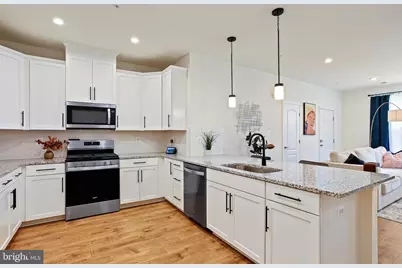 9378 Seney Ln, Owings Mills, MD 21117 - Photo 9